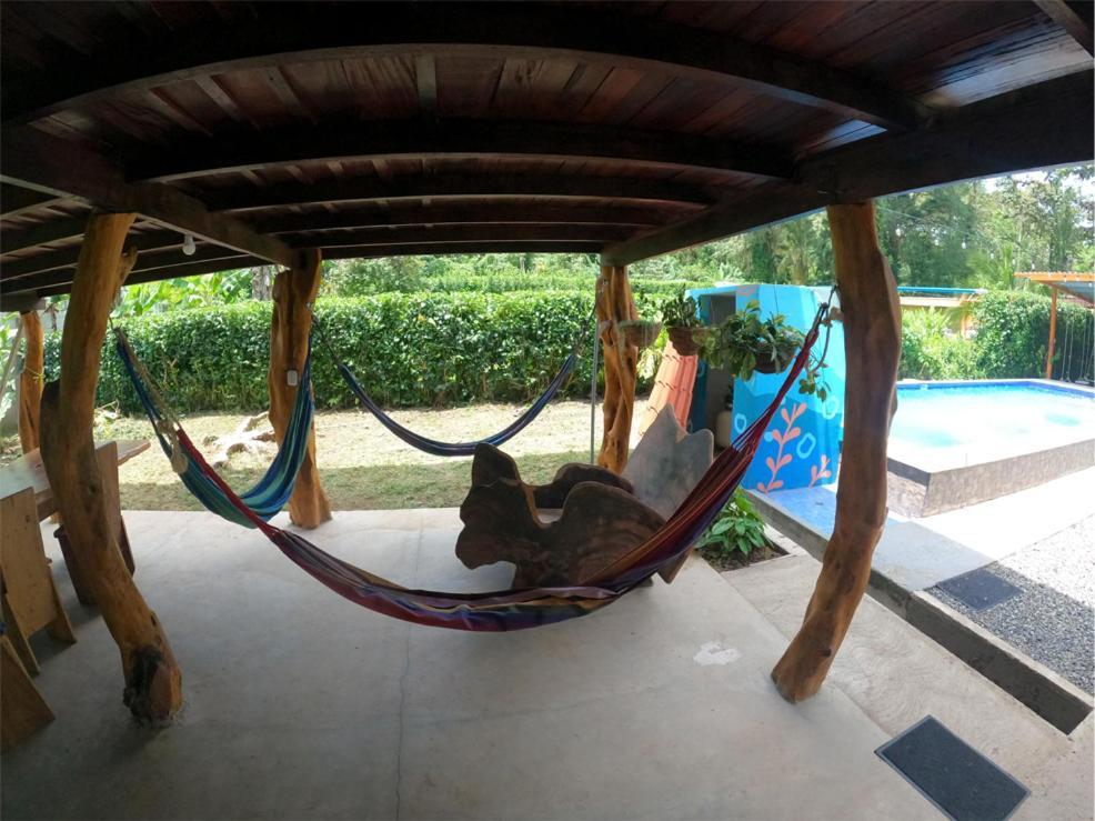 Tree House Samanea Lodge Puerto Limon Extérieur photo