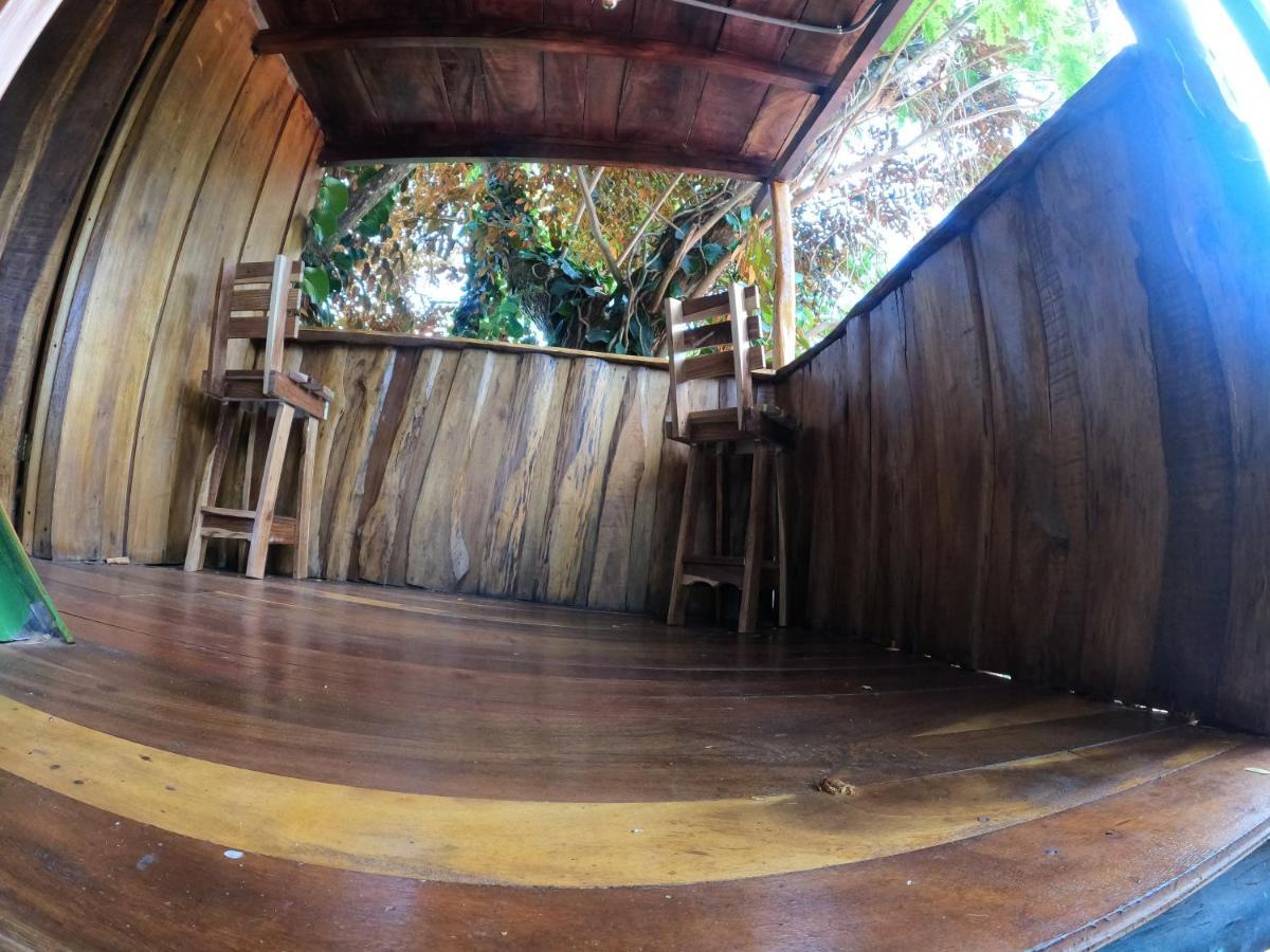 Tree House Samanea Lodge Puerto Limon Extérieur photo